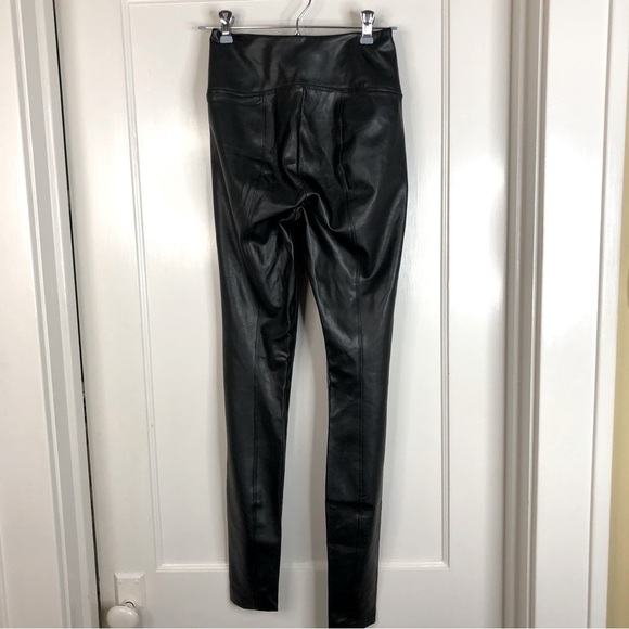 WHBM Runway Legging Black vegan leather size 2 Long - Picture 5 of 11